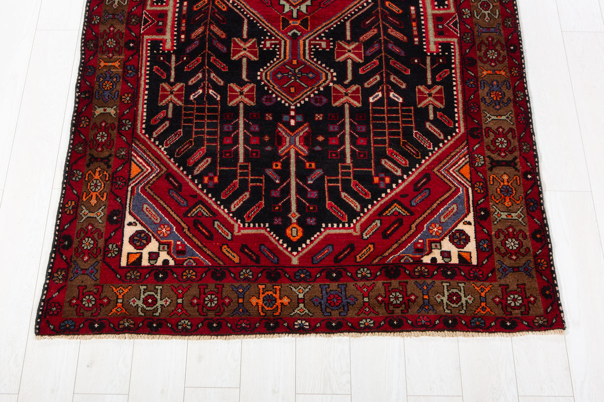 Vintage Deep Navy Blue & Red Geometric Medallion Wool Rug – 8' 11" x 4' 9" (272 x 145 cm)