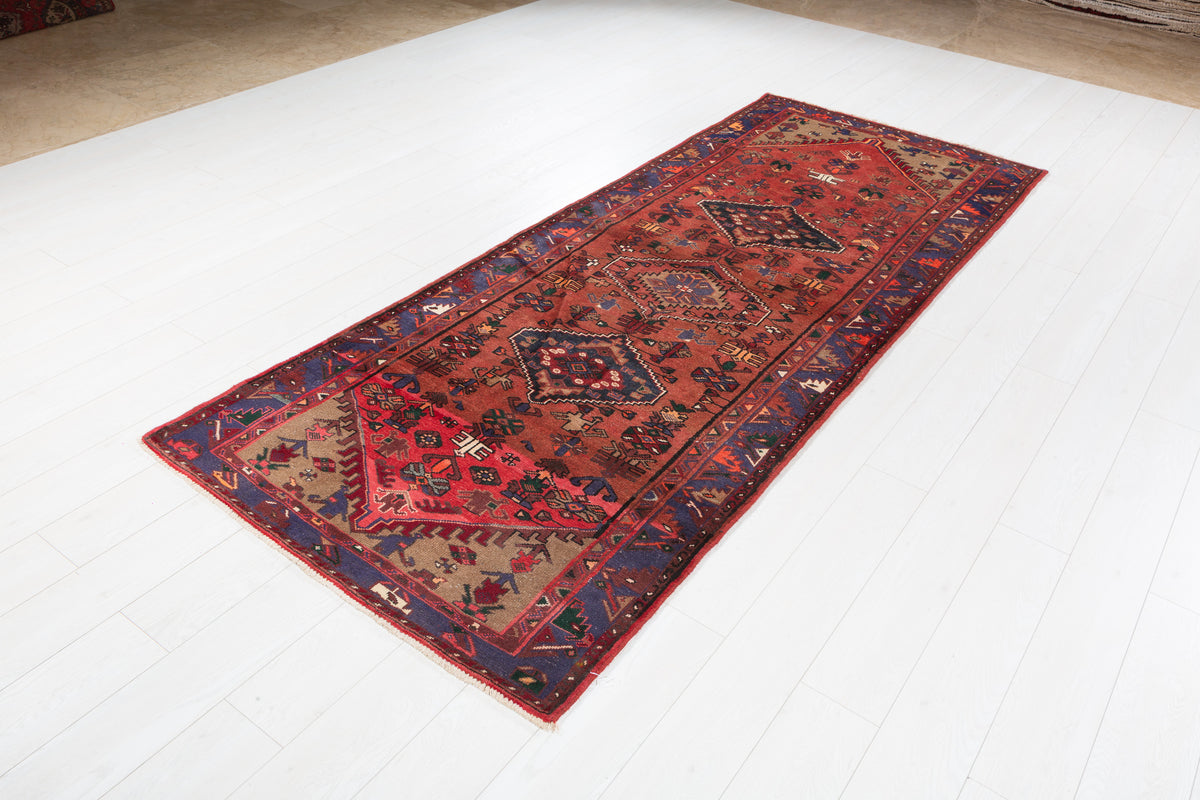 Vintage Geometric Medallion Runner Rug, Rust Red – 9' 4" x 3' 8" (285 x 111 cm)