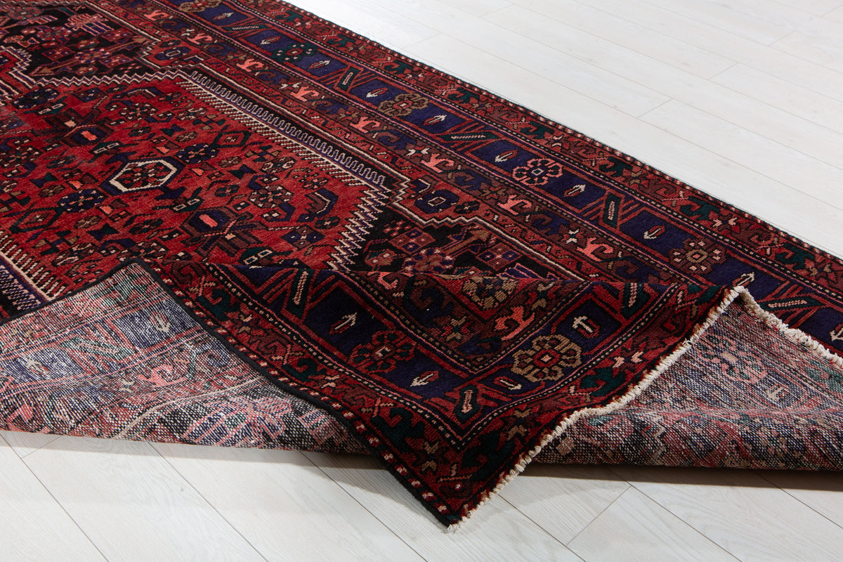Vintage Black & Red Geometric Allover Wool Rug – 10' 2" x 5' 1" (311 x 155 cm)