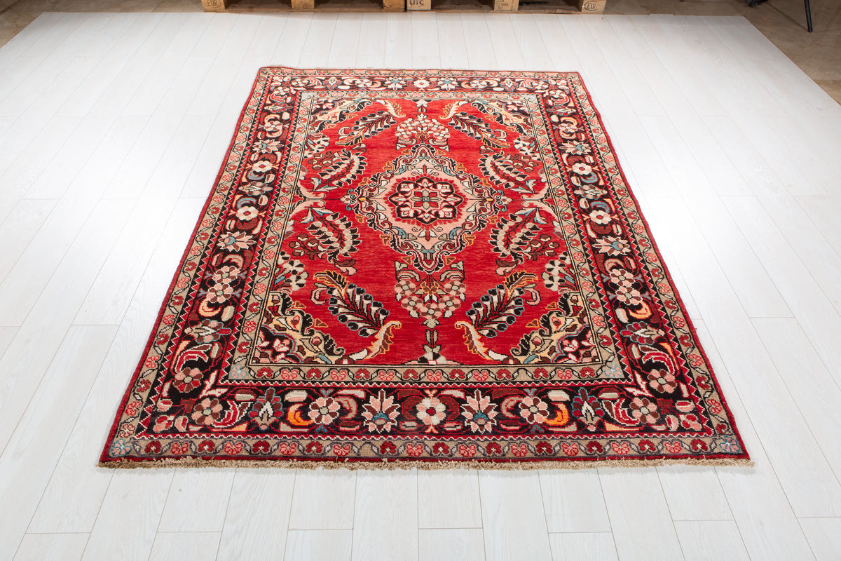 Rare Collectible Antique Red Floral Wool Rug – 6' 11" x 5' 3" (210 x 159 cm)