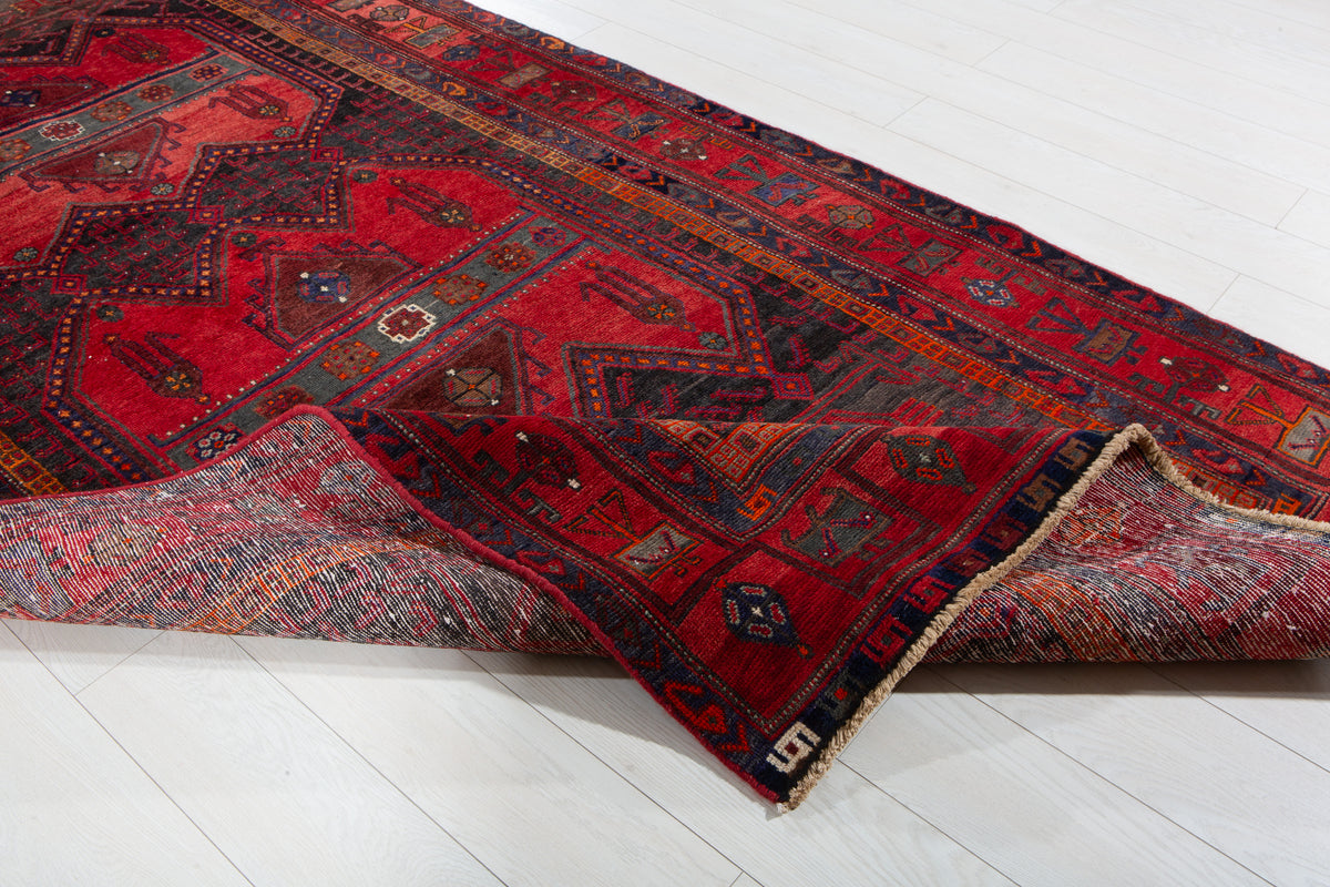 Antique Red & Black Hand-Knotted Wool Rug – 10' 2" x 4' 10" (311 x 148 cm)
