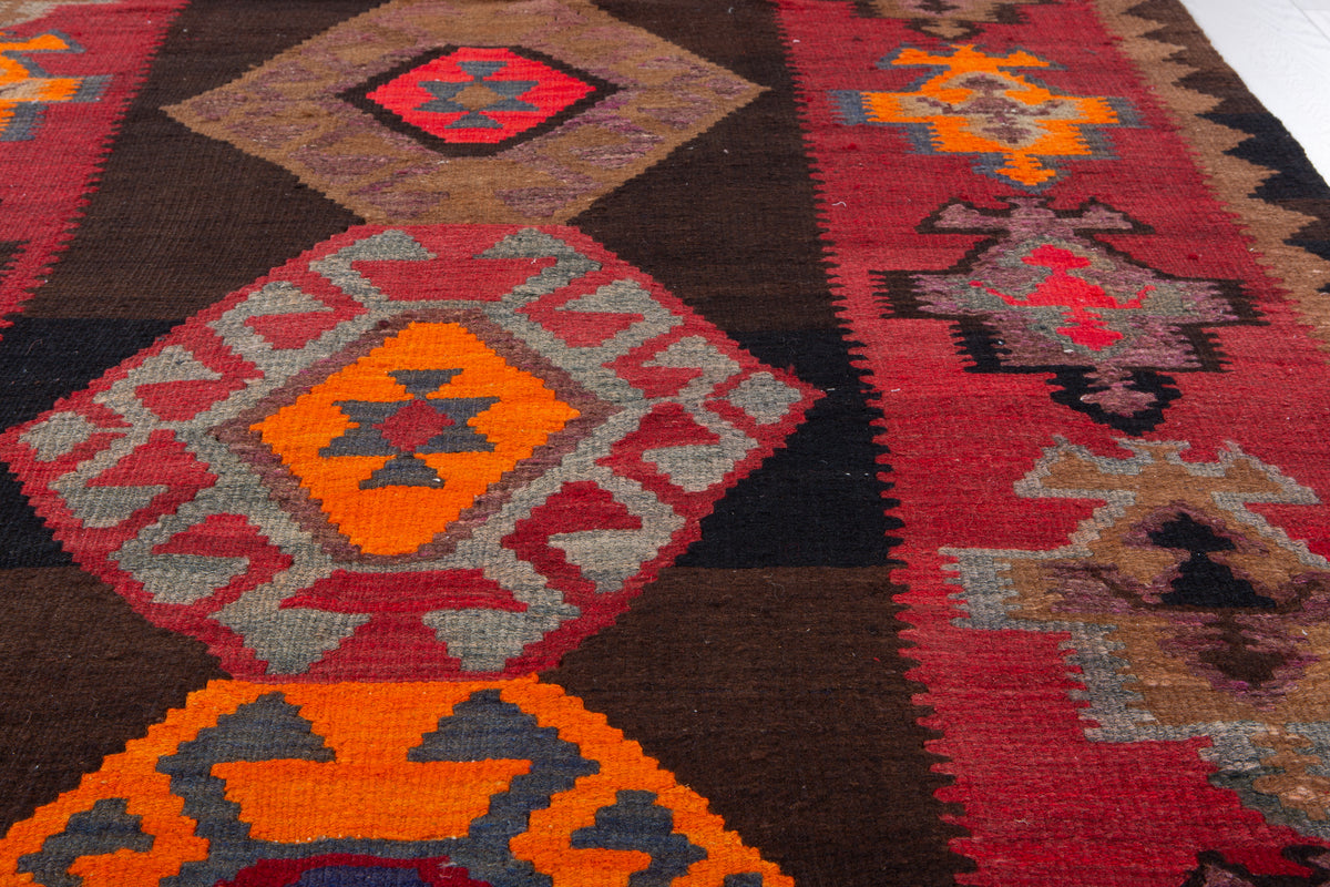 Vintage Black & Red Handwoven Kilim – 11' 10" x 4' 10" (361 x 147 cm)