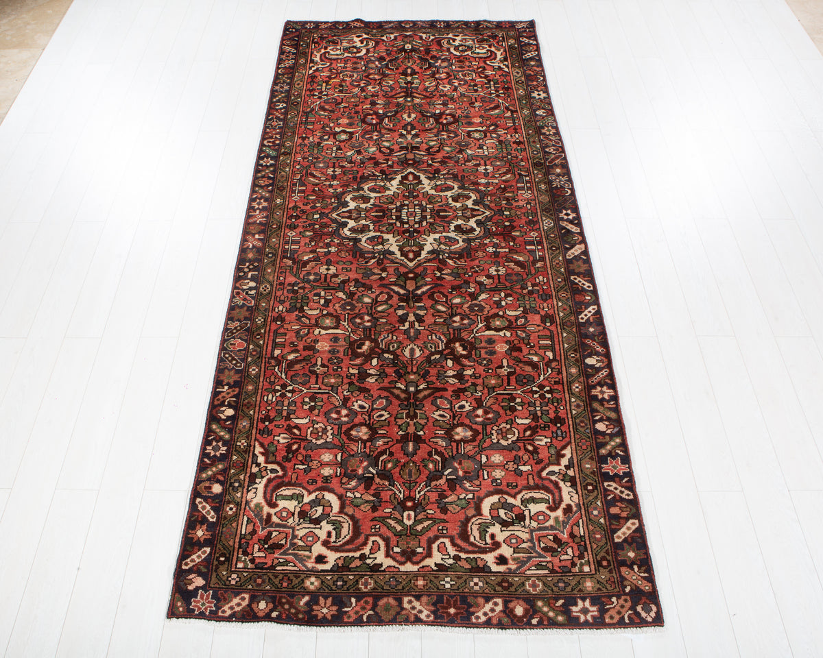 Vintage Red Hand-Knotted Wool Rug – 10' 5" x 4' 7" (318 x 139 cm)