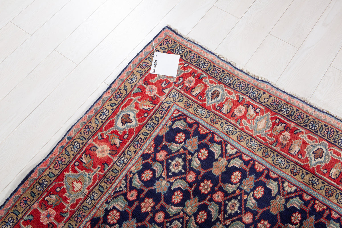 Vintage Deep Navy Blue & Red Hand-Knotted Wool Rug – 9' 8" x 4' 11" (295 x 150 cm)