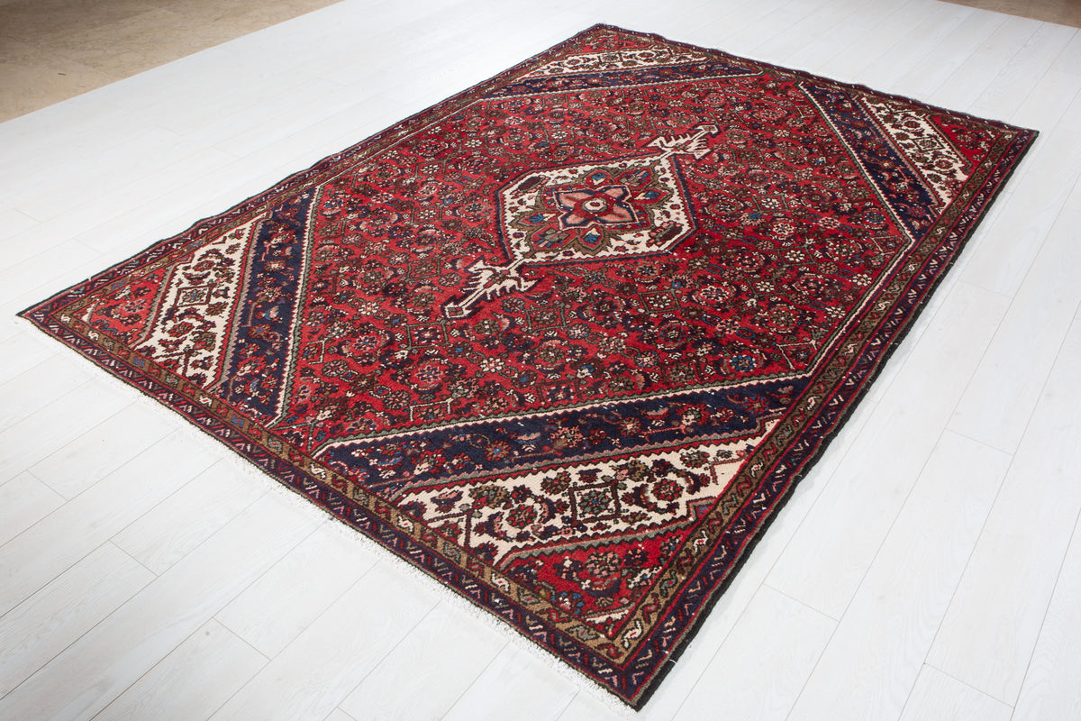 Vintage Red Hand-Knotted Wool Rug – 8' 9" x 5' 10" (266 x 178 cm)
