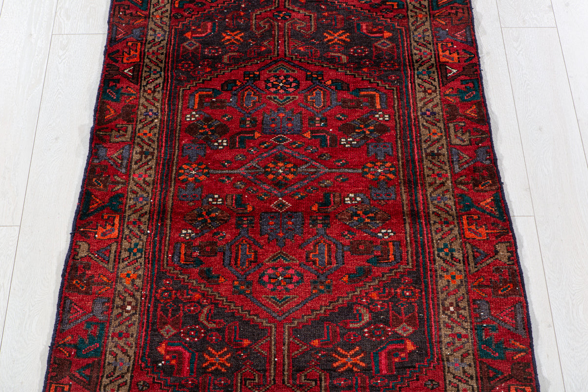 Vintage Red Hand-Knotted Wool Rug – 6' 1" x 3' 3" (186 x 98 cm)