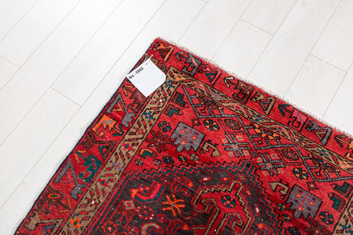 Vintage Red Hand-Knotted Wool Rug – 6' 1" x 3' 3" (186 x 98 cm)