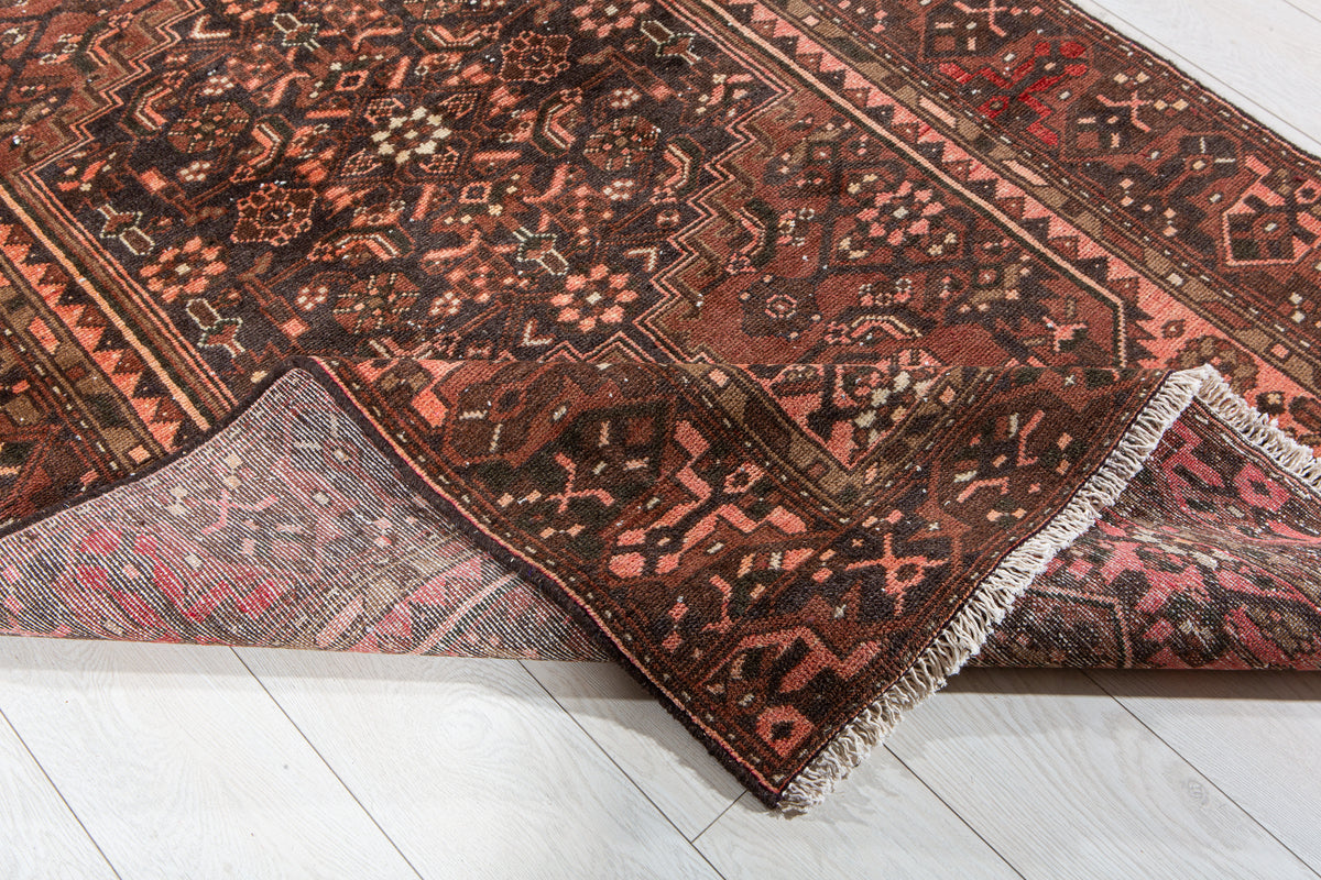 Vintage Rust Red & Salmon Pink Hand-Knotted Wool Rug – 6' 9" x 3' 10" (205 x 117 cm)