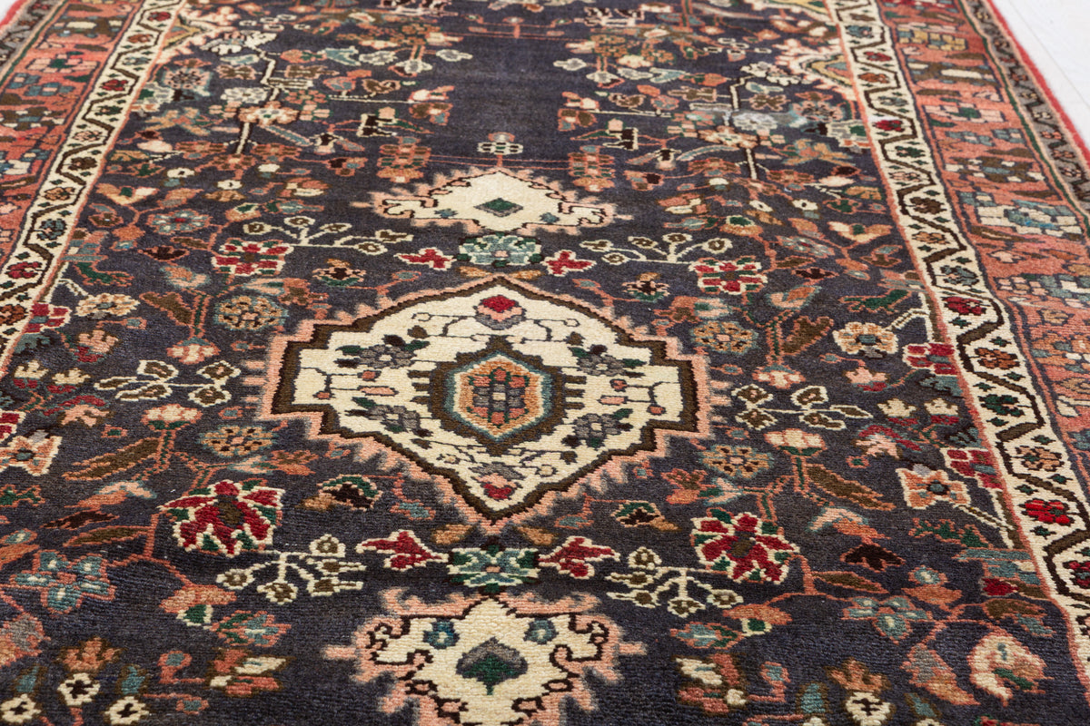 Vintage Runner Rug, Faded Navy – 9' 3" x 3' 4" (283 x 101 cm)