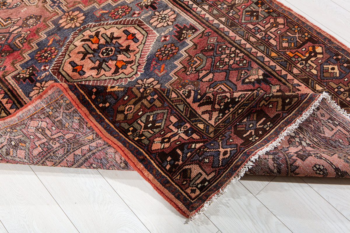 Vintage Rust Red & Salmon Pink Hand-Knotted Wool Rug – 7' 1" x 4' 4" (216 x 133 cm)
