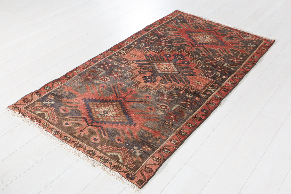 Antique Red Hand-Knotted Wool Rug – 5' 10" x 3' 1" (177 x 94 cm)