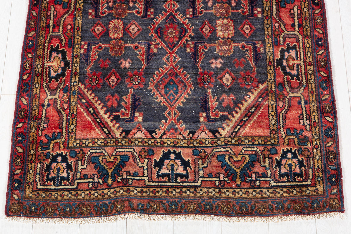 Antique Navy Blue, Red Hand-Knotted Wool Rug – 5' 5" x 3' 5" (166 x 105 cm)