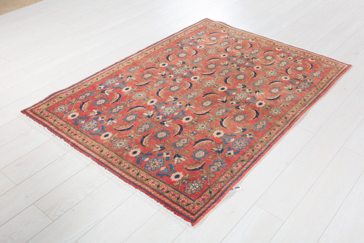 Antique Faded Coral Red Hand-Knotted Wool Rug – 5' 6" x 3' 11" (167 x 120 cm)