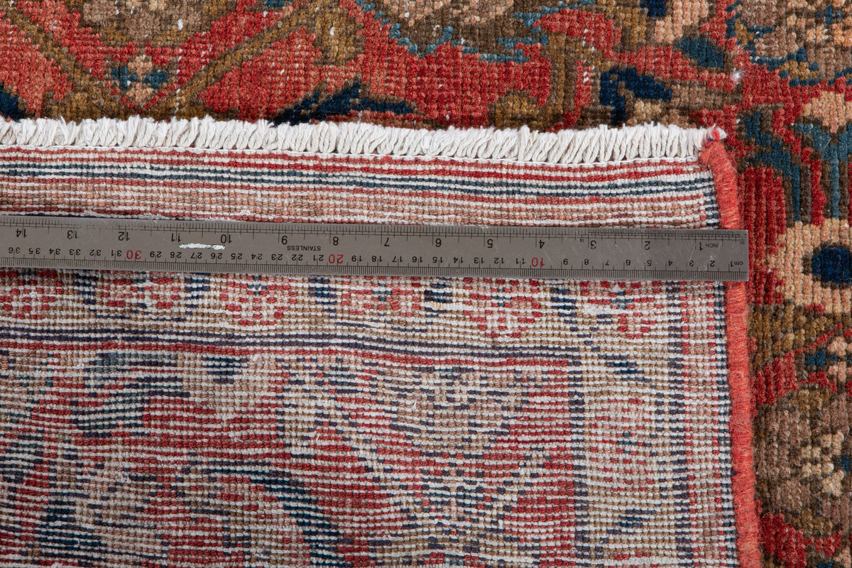 Antique Faded Coral Red Hand-Knotted Wool Rug – 5' 6" x 3' 11" (167 x 120 cm)