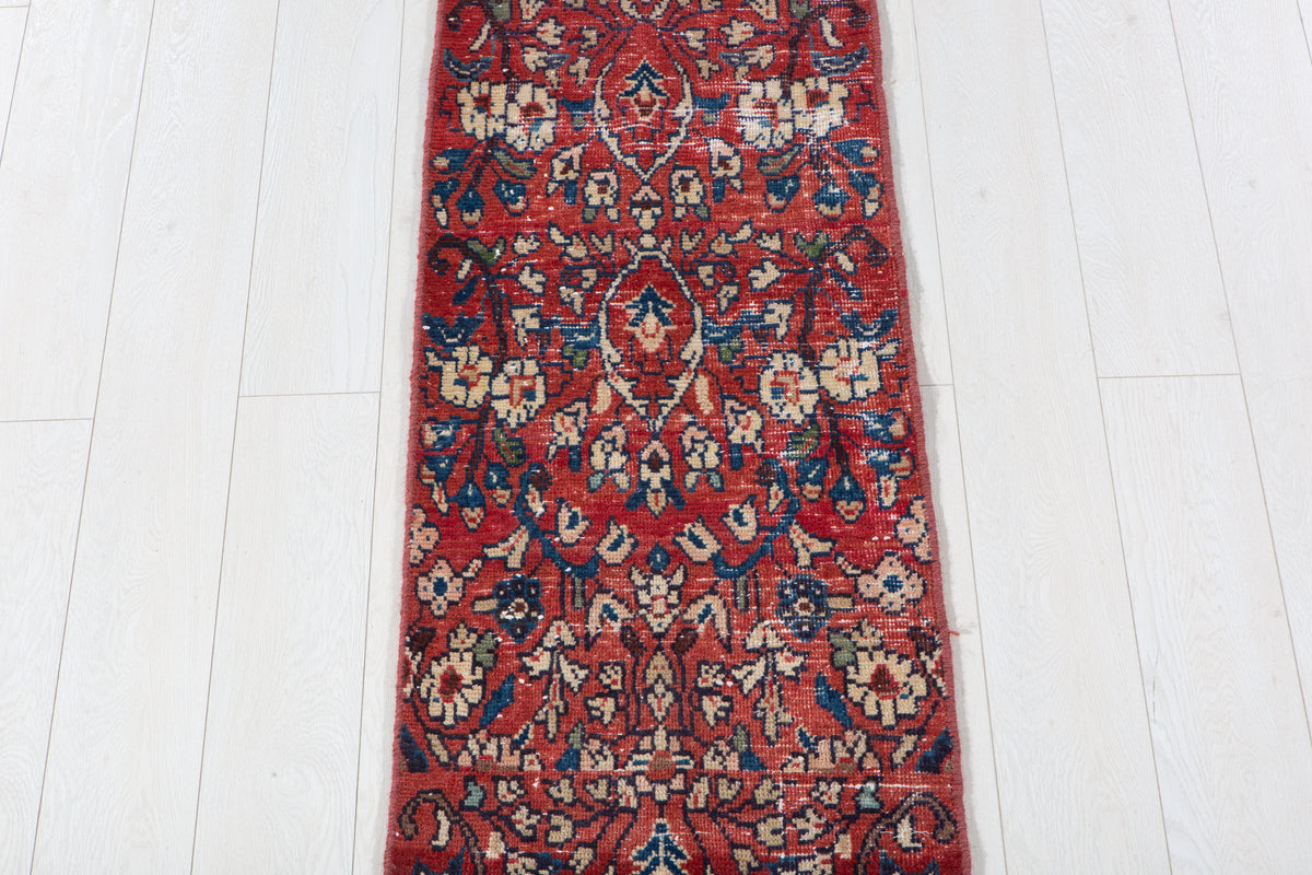 Small Antique Red Rug – 4' 0" x 1' 8" (123 x 51 cm)