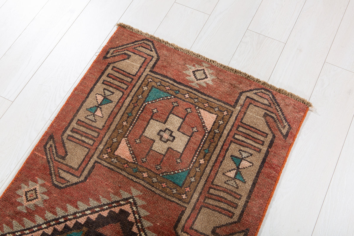Small Antique Rust Red Rug – 4' 8" x 2' 4" (142 x 71 cm)