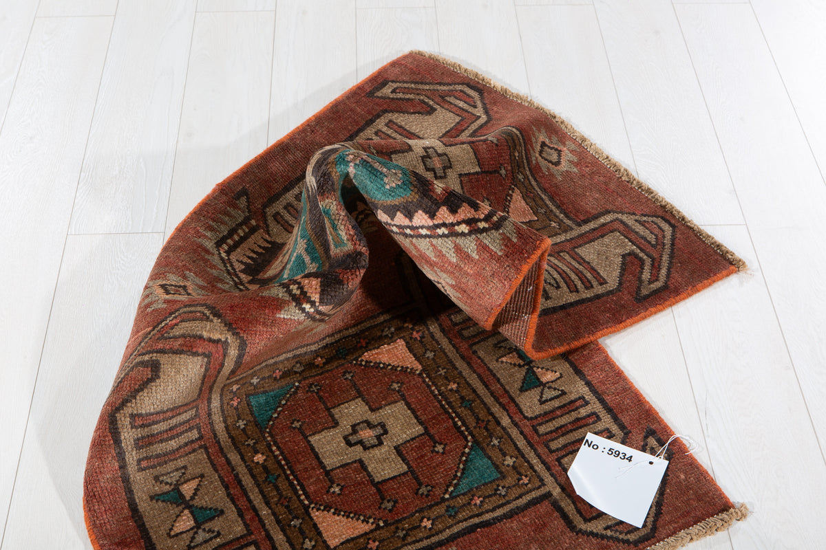 Small Antique Rust Red Rug – 4' 8" x 2' 4" (142 x 71 cm)