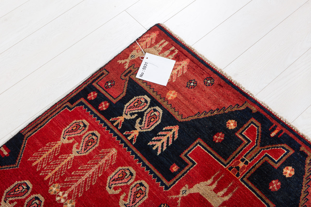 Small Vintage Red Rug – 3' 8" x 2' 11" (113 x 90 cm)