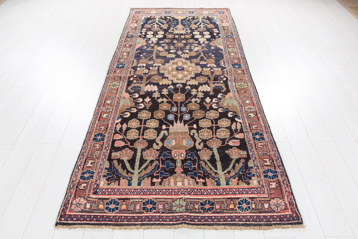 Antique Floral Medallion Wool Rug, Deep Navy Blue & Rust Red – 8' 9" x 3' 11" (266 x 119 cm)