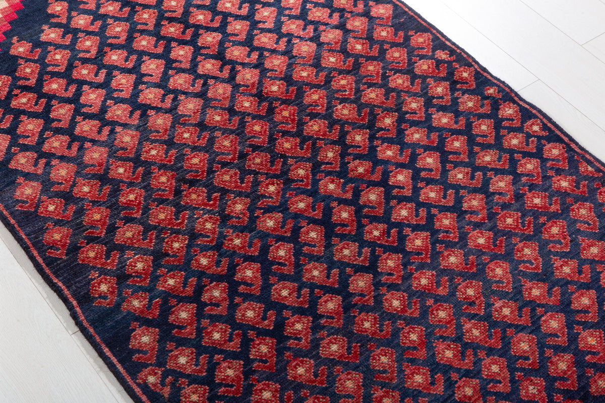 Small Antique Navy Blue Rug – 4' 8" x 3' 1" (142 x 93 cm)