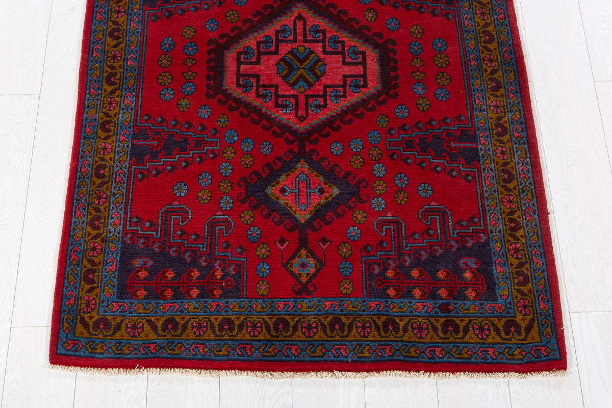 Small Vintage Red, Pink & Blue Rug – 5' 2" x 3' 6" (157 x 106 cm)