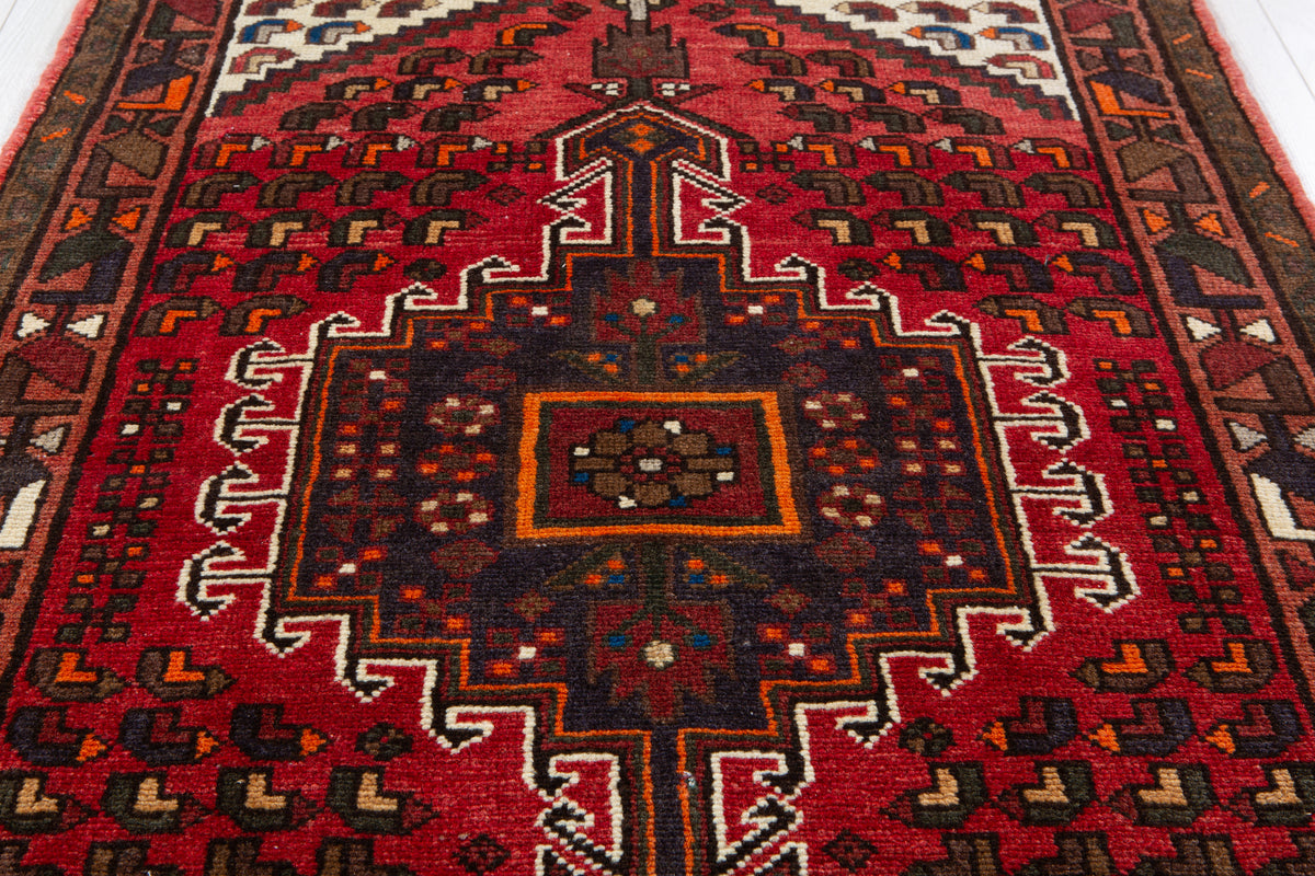 Small Vintage Red Rug – 4' 0" x 2' 7" (123 x 78 cm)