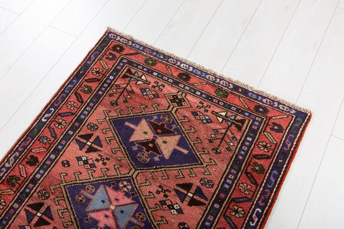 Small Vintage Rust Red Rug – 5' 0" x 2' 9" (153 x 85 cm)