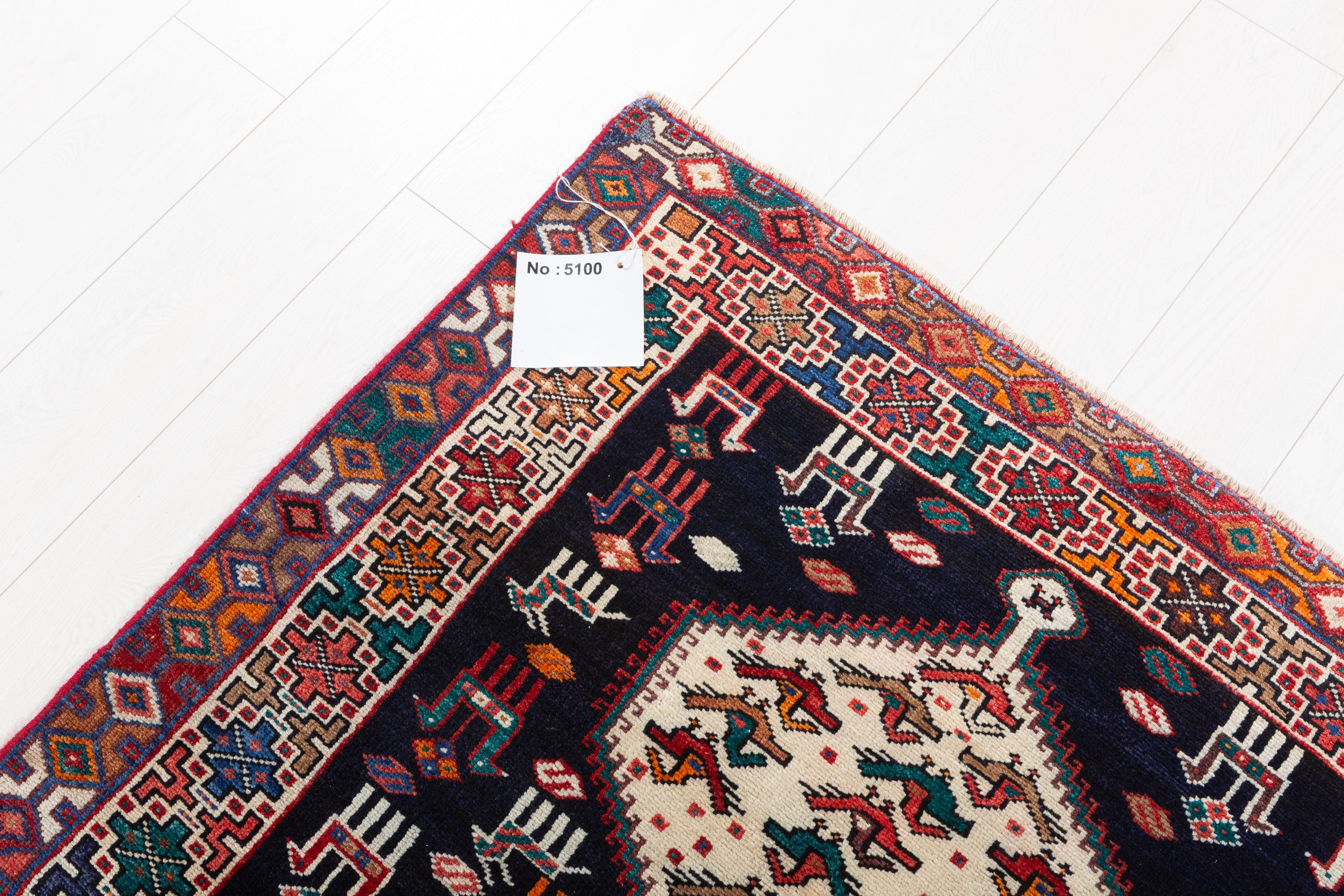 Hand-Knotted Vintage Wool Navy & Ivory Azerbaijan Runner, 9 ft Long – 9' 1" x 3' 7" (278 x 109 cm)