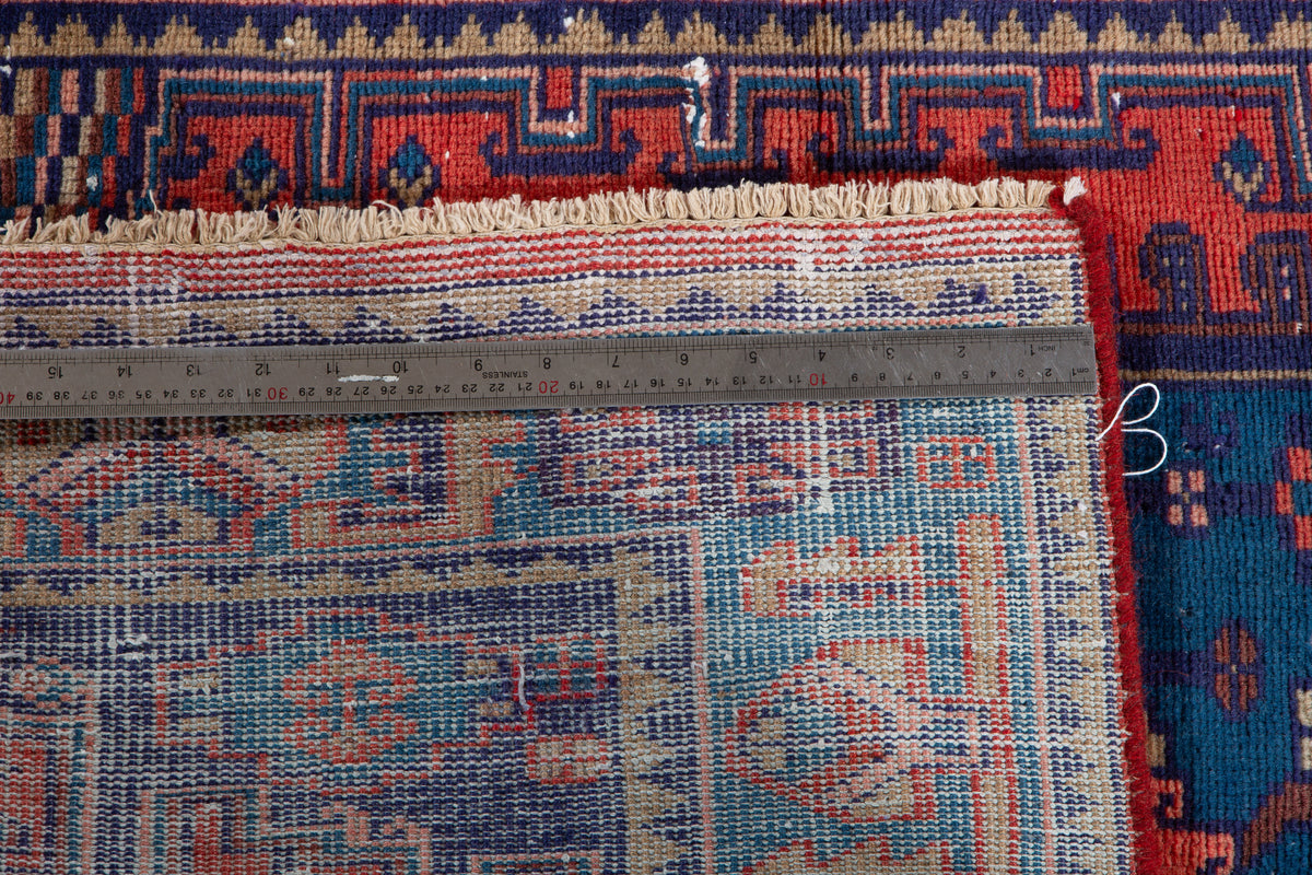Small Vintage Orange-Red & Blue Rug – 4' 10" x 3' 7" (147 x 108 cm)