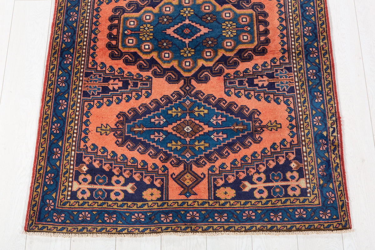 Small Vintage Orange-Red & Blue Rug – 5' 0" x 3' 5" (153 x 104 cm)