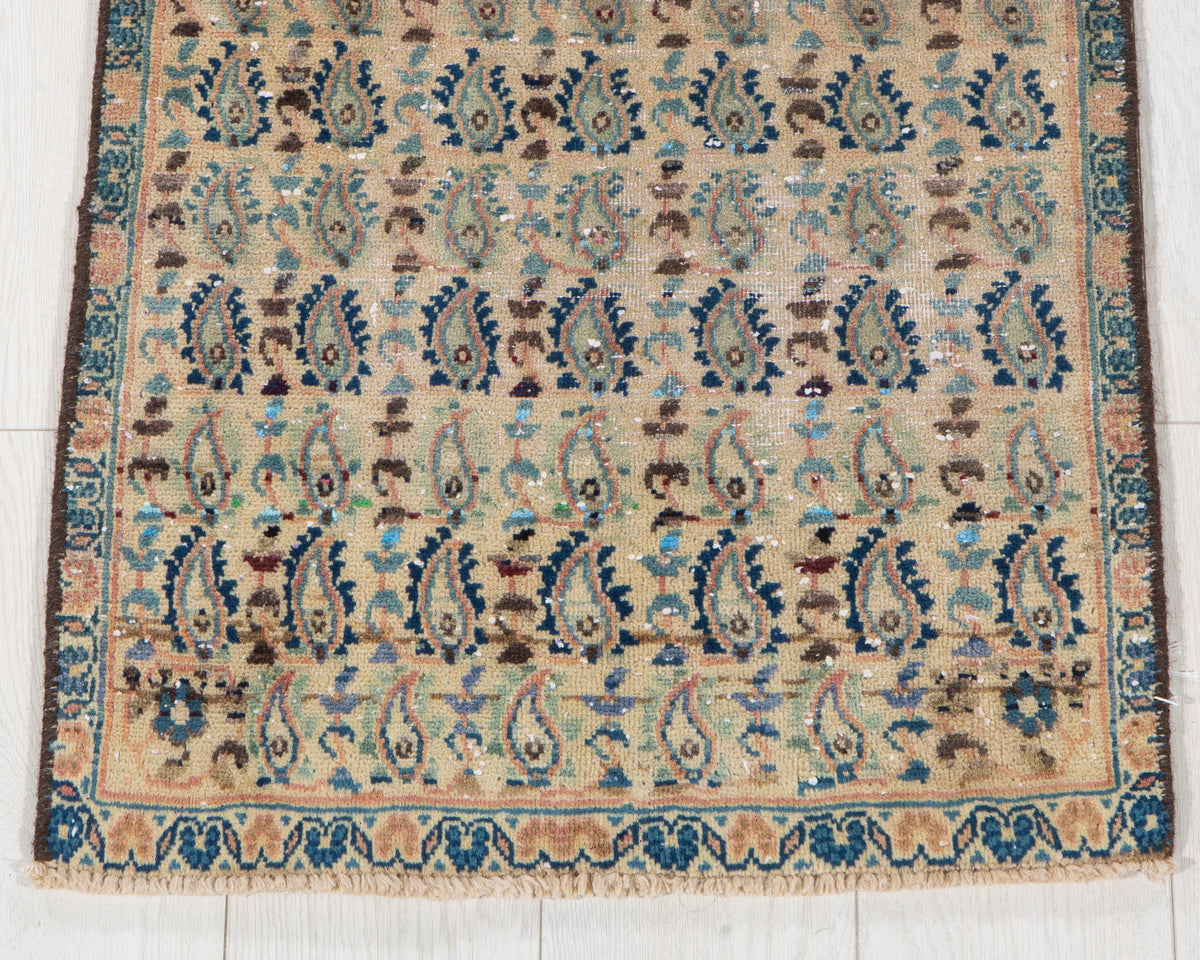 Small Antique Beige, Blue Rug – 2' 2" x 1' 9" (67 x 53 cm)