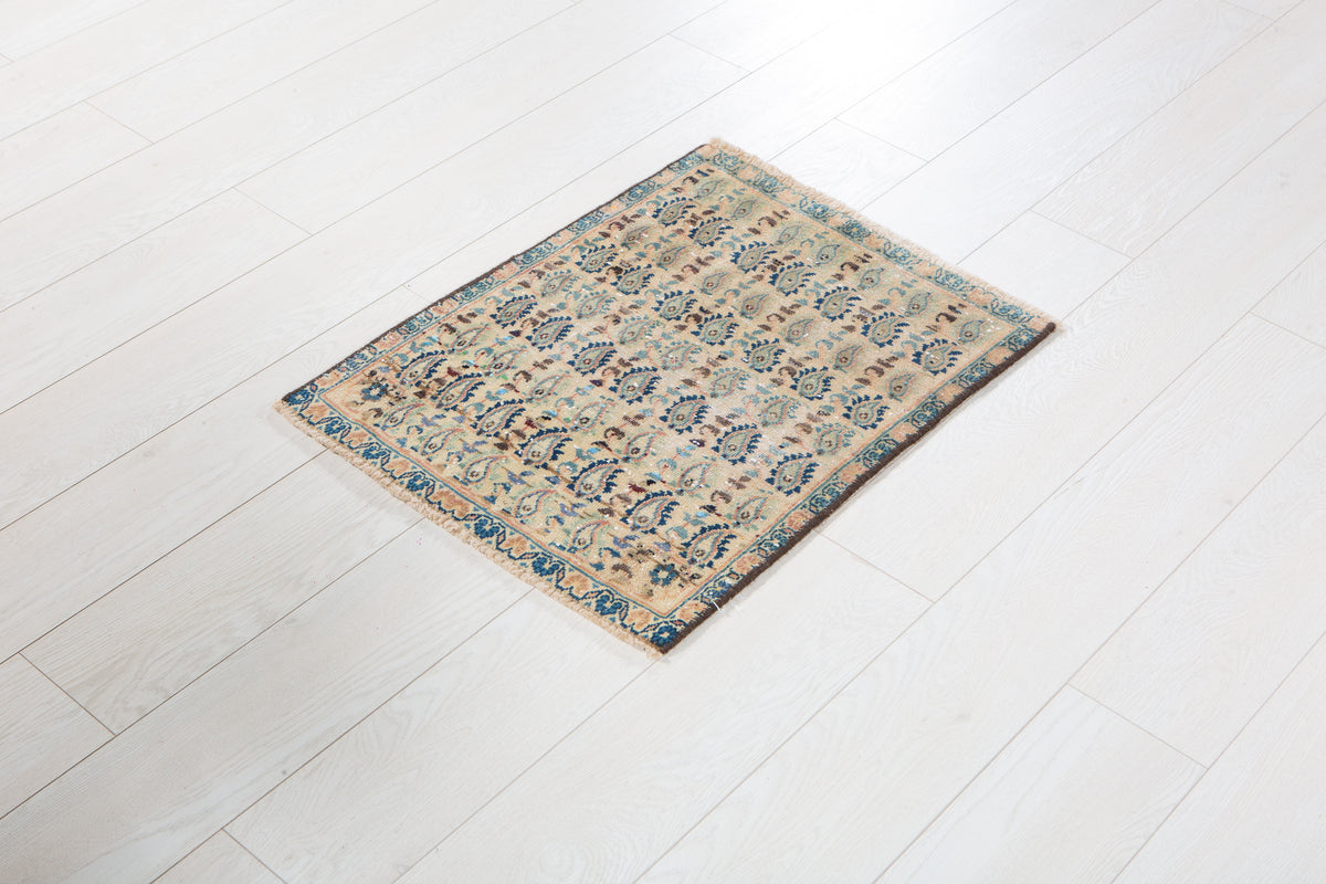 Small Antique Beige, Blue Rug – 2' 2" x 1' 9" (67 x 53 cm)