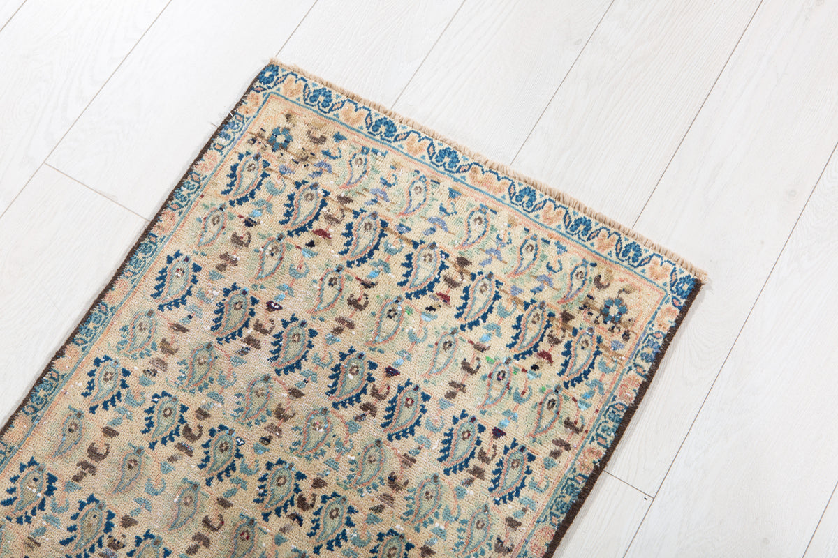 Small Antique Beige, Blue Rug – 2' 2" x 1' 9" (67 x 53 cm)