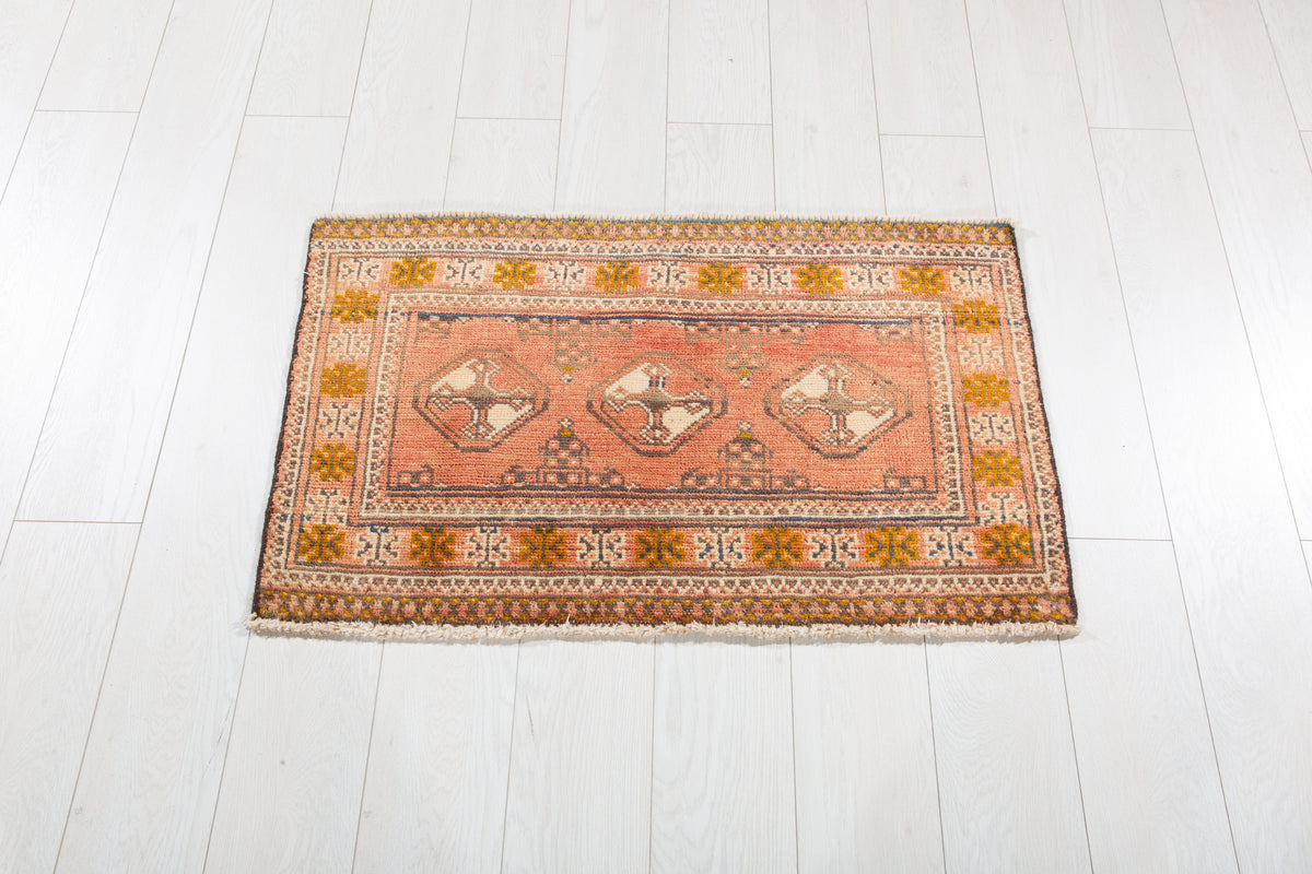 Small Antique Rust Red Rug – 2' 11" x 1' 10" (90 x 55 cm)