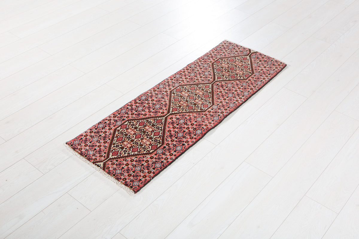 Small Antique Coral Pink Rug – 4' 1" x 1' 5" (124 x 43 cm)