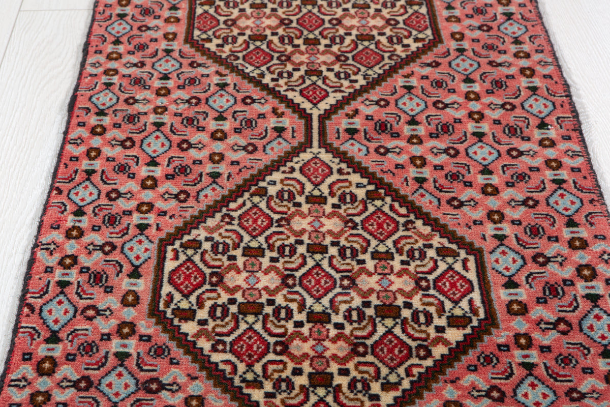 Small Antique Coral Pink Rug – 4' 1" x 1' 5" (124 x 43 cm)