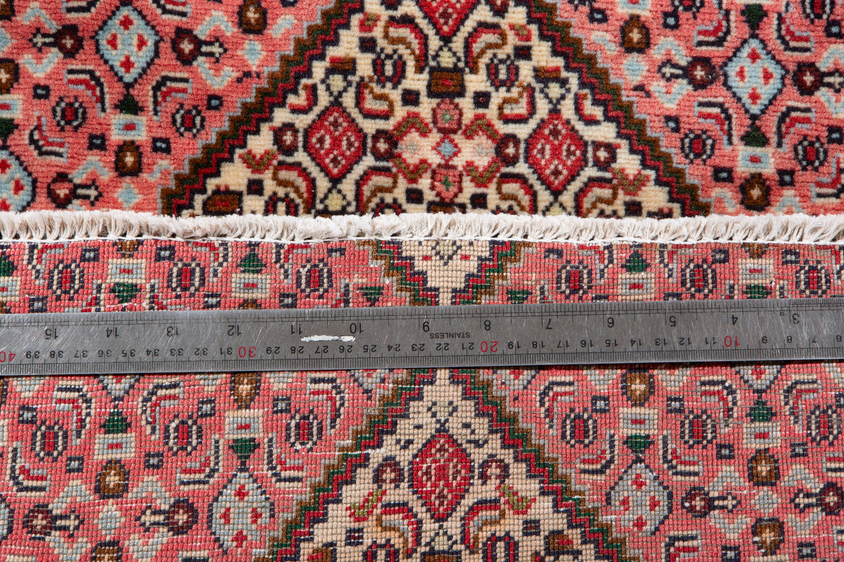 Small Antique Coral Pink Rug – 4' 1" x 1' 5" (124 x 43 cm)