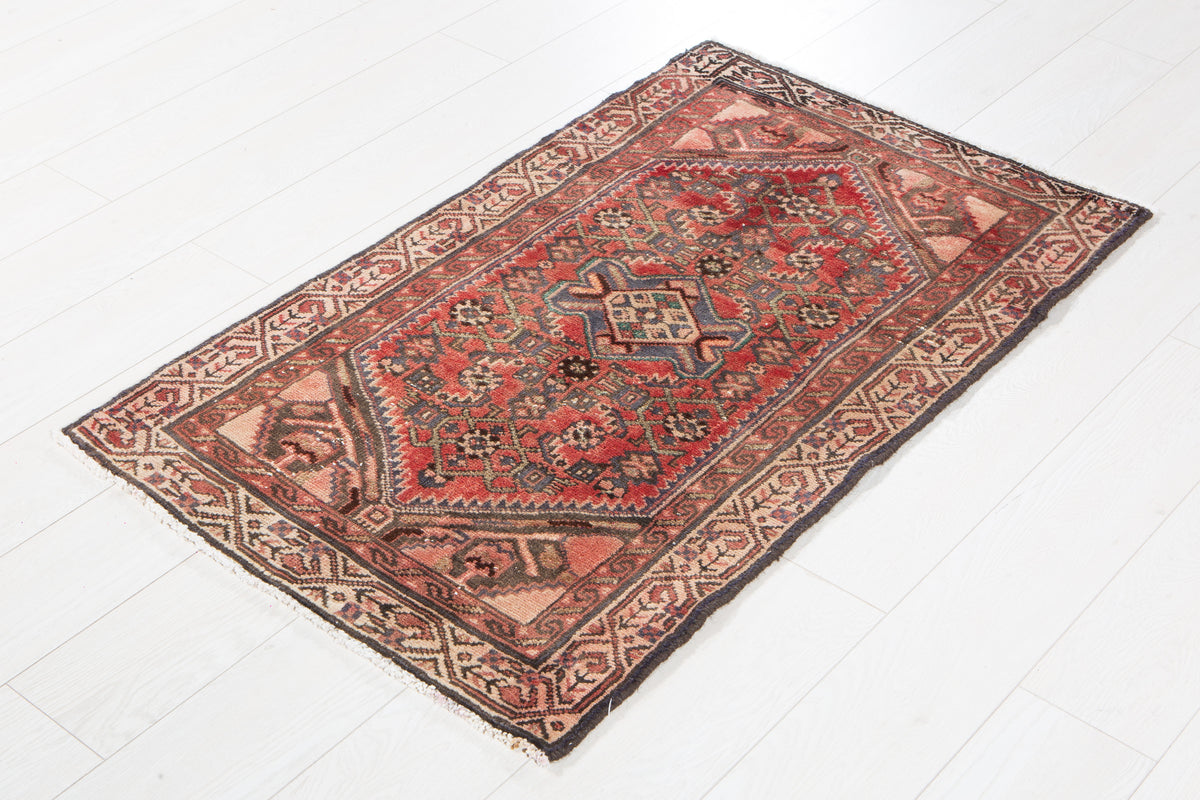 Small Antique Faded Rust Red Rug – 3' 10" x 2' 4" (118 x 71 cm)