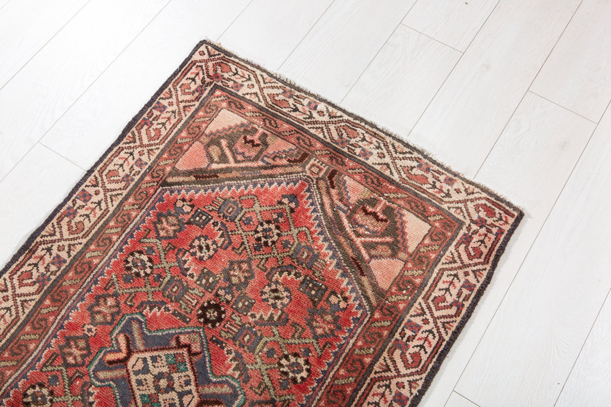 Small Antique Faded Rust Red Rug – 3' 10" x 2' 4" (118 x 71 cm)