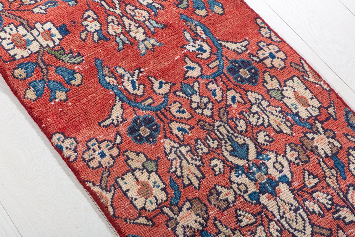 Small Antique Red Rug – 3' 1" x 1' 9" (95 x 54 cm)