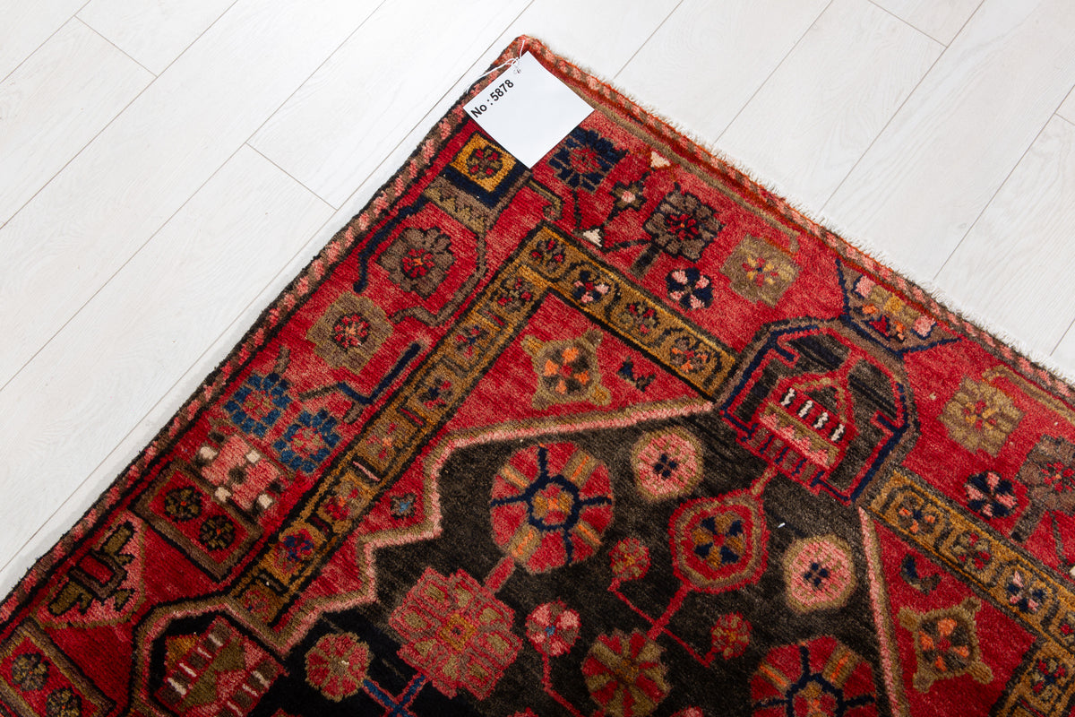 Small Vintage Charcoal Black, Red Rug – 5' 1" x 3' 6" (155 x 106 cm)