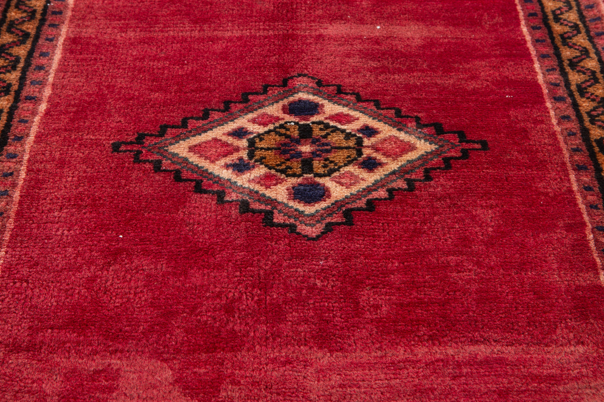 Small Vintage Red Rug – 2' 11" x 2' 2" (88 x 67 cm)
