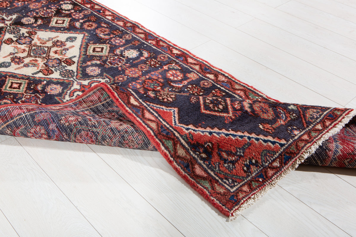 Vintage Deep Navy Blue Runner Rug – 8' 11" x 2' 9" (271 x 84 cm)