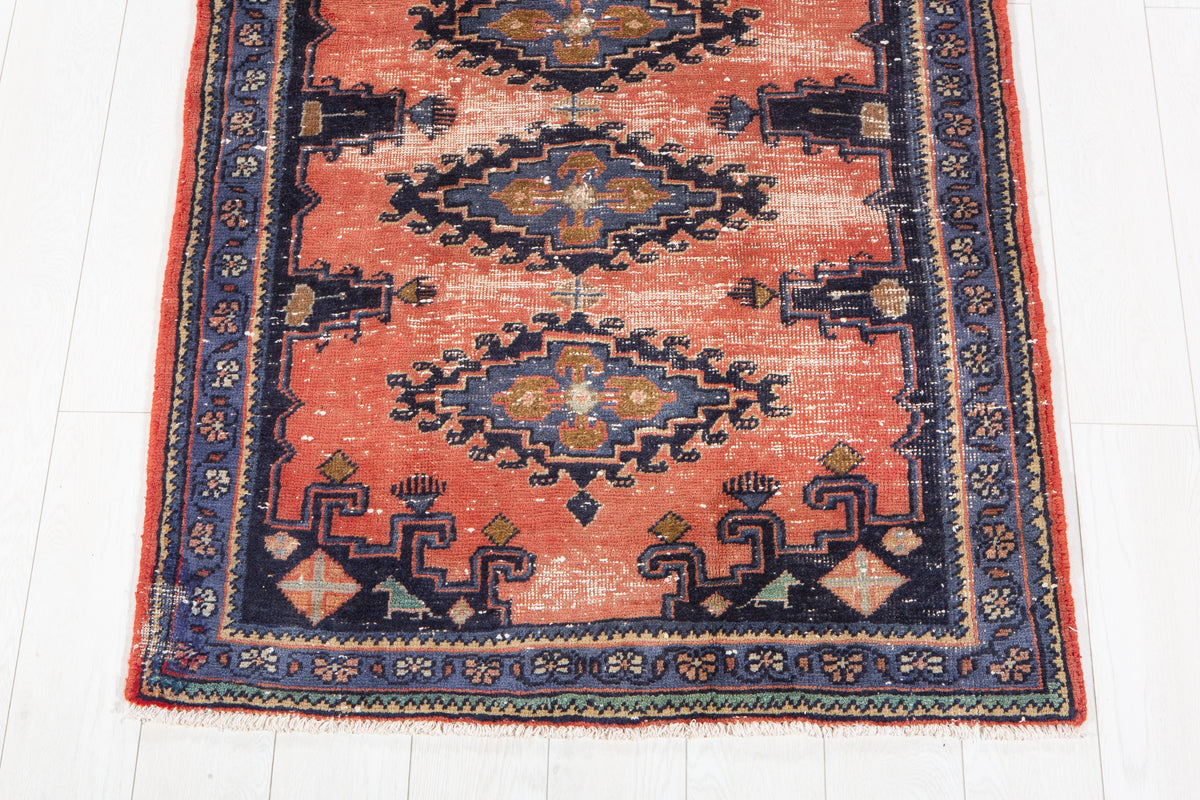 Antique Orange-Red Geometric Runner Rug – 9' 9" x 3' 5" (298 x 103 cm)