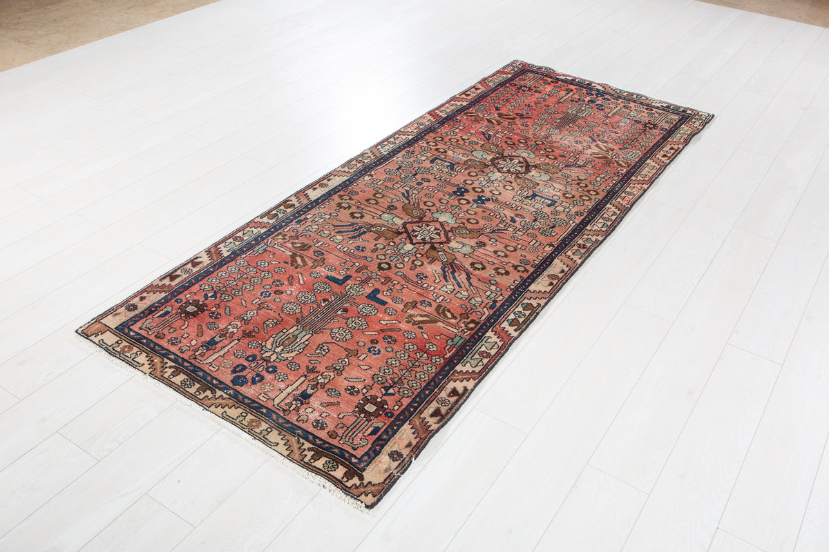 Antique Faded Rust Red Geometric Runner Rug – 7' 11" x 3' 1" (242 x 95 cm)