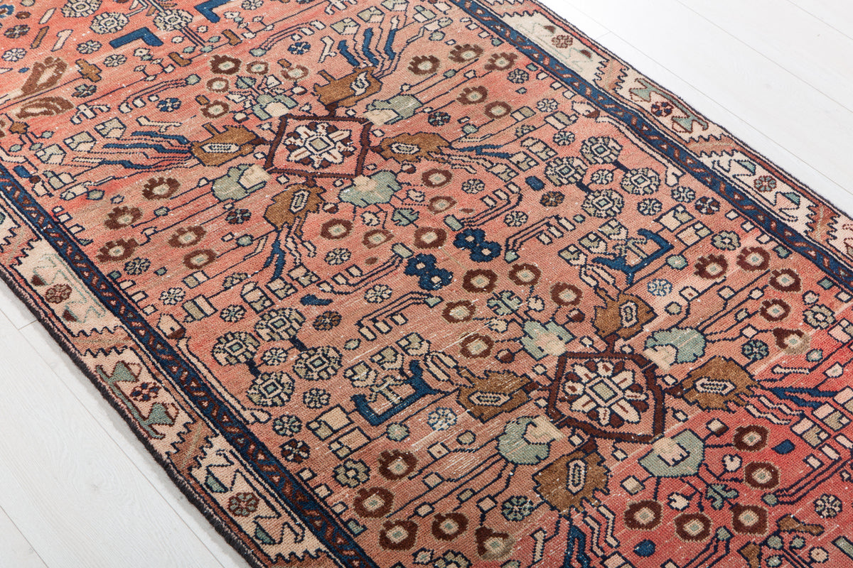 Antique Faded Rust Red Geometric Runner Rug – 7' 11" x 3' 1" (242 x 95 cm)