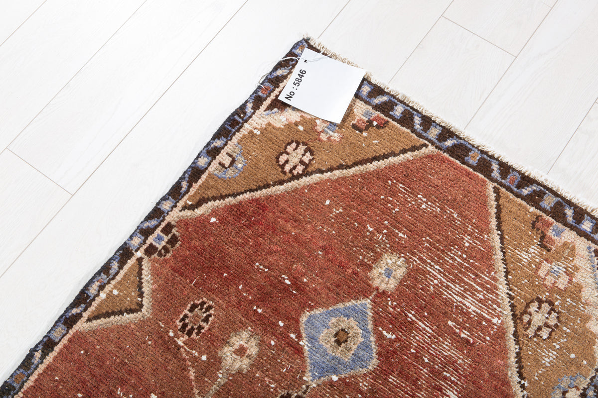Antique Rust Red Geometric Small Rug – 4' 11" x 2' 4" (150 x 70 cm)