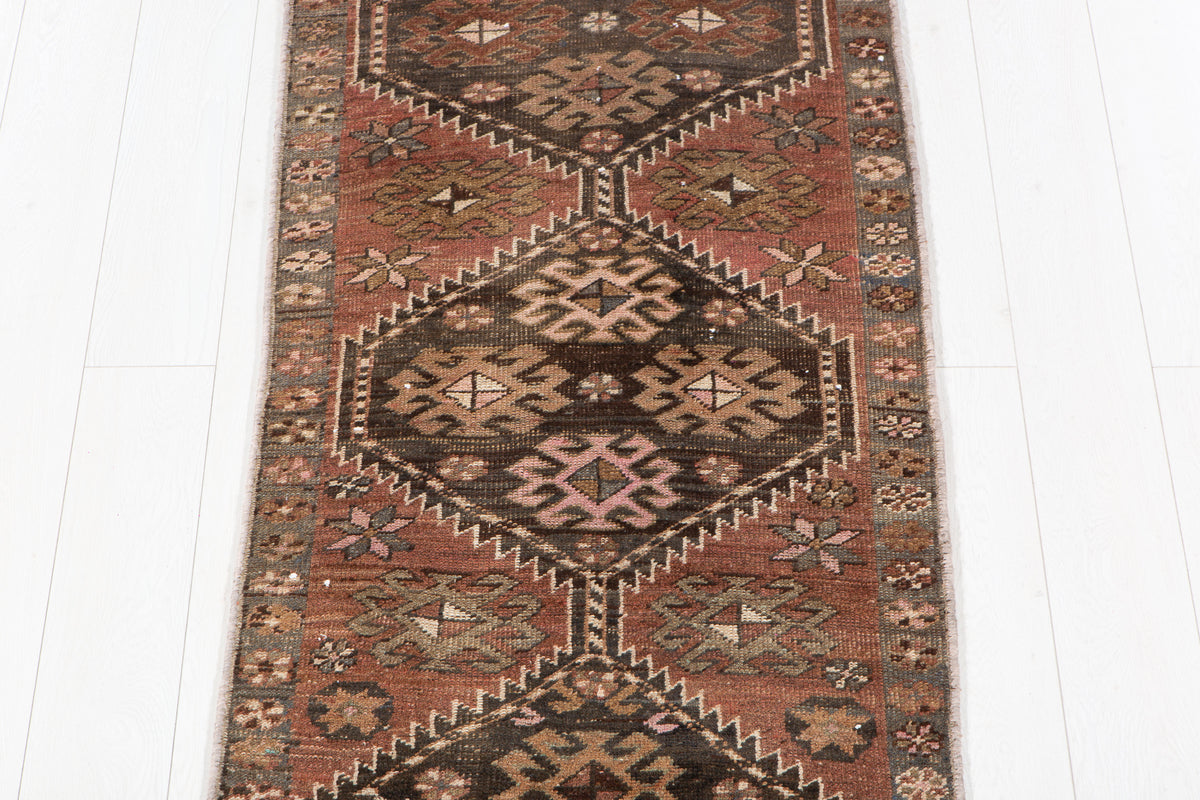 Antique Rust Red Geometric Runner Rug – 7' 1" x 2' 5" (217 x 73 cm)