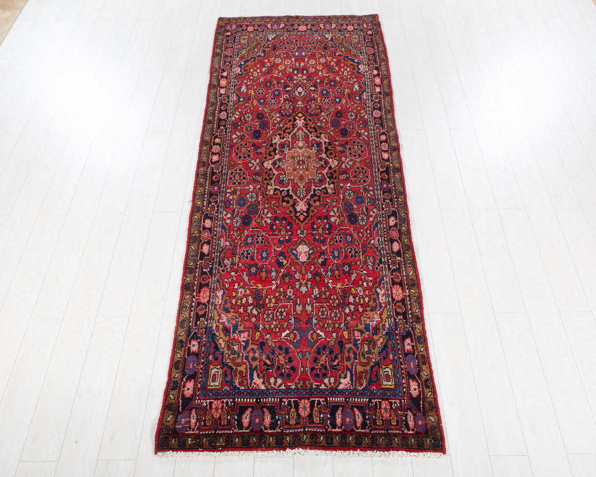Antique Red Geometric Runner Rug – 9' 11" x 3' 7" (303 x 110 cm)
