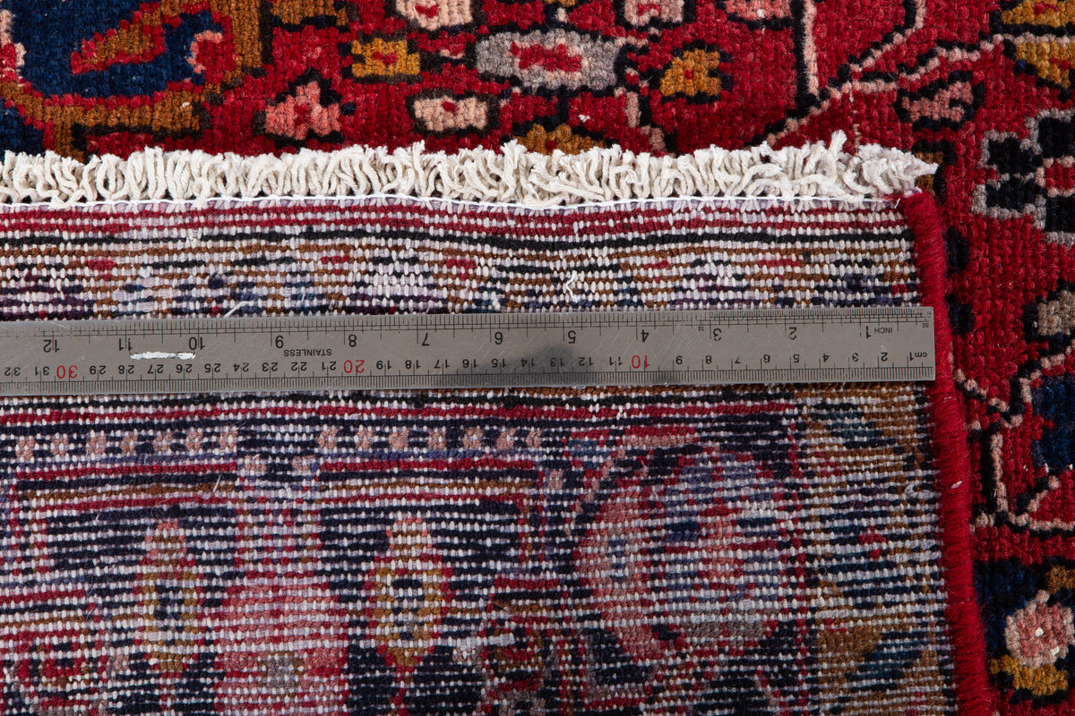 Antique Red Geometric Runner Rug – 9' 11" x 3' 7" (303 x 110 cm)